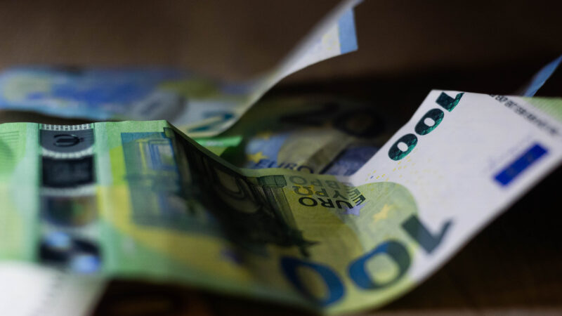 Ukrainos bendrovė smogė Rusijos oligarcho imperijai: sprendimas Amsterdame pribloškė