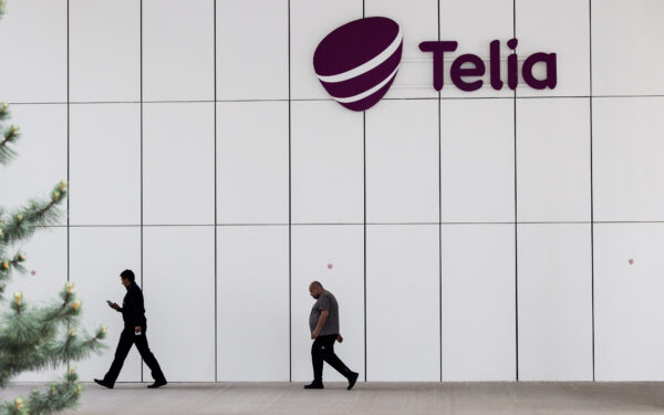 „Telia“ jungiasi prie „Radarom!“: parama Ukrainai siekia 100 tūkst. eurų