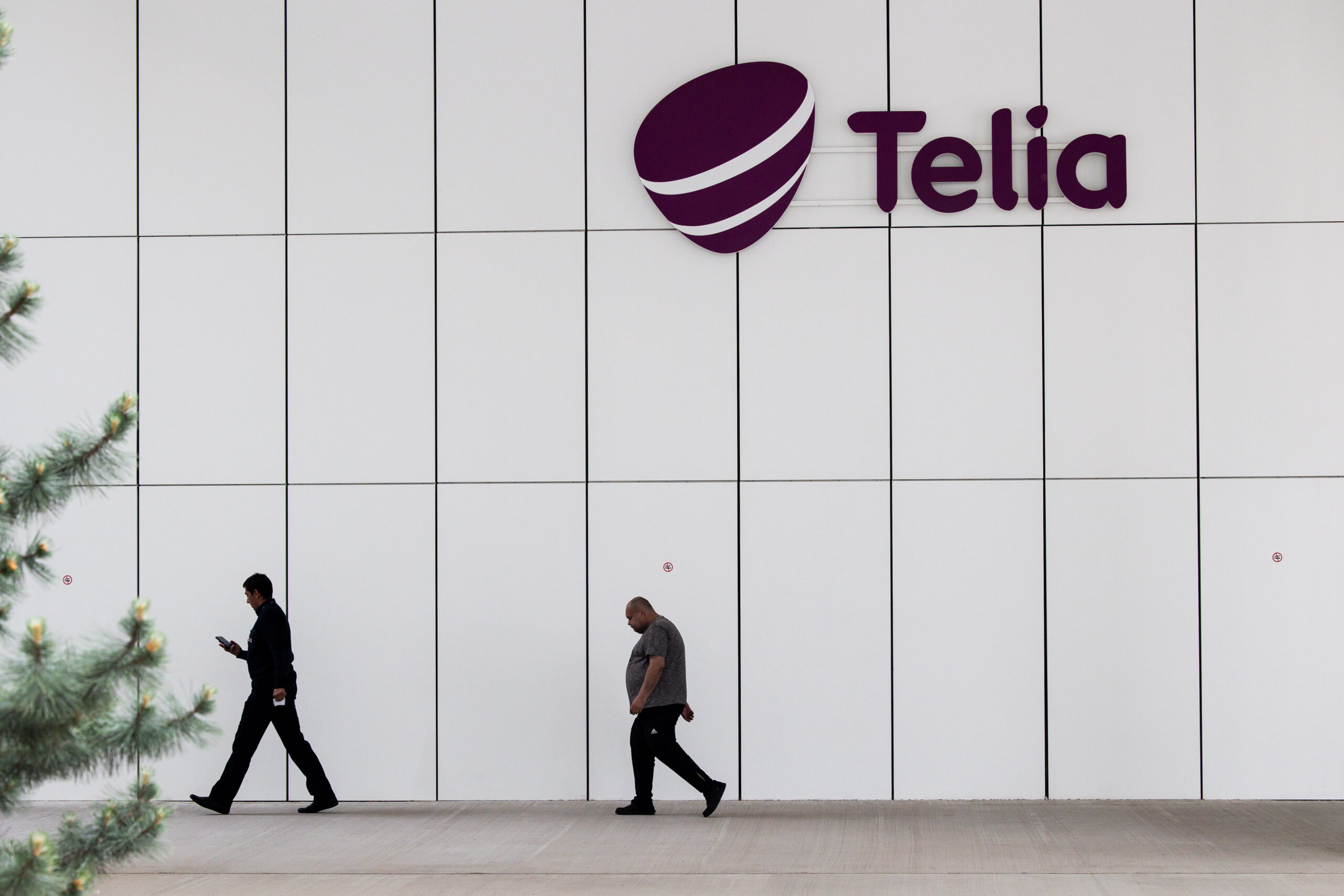 „Telia“ jungiasi prie „Radarom!“: parama Ukrainai siekia 100 tūkst. eurų