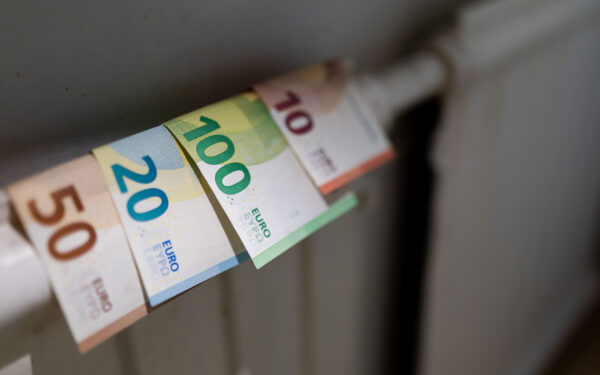 Gyventojus pasieks mažesnės šildymo sąskaitos už vasarį: VERT pateikė naujus skaičius