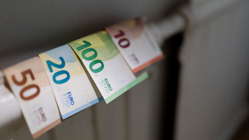 Kauniečiai negali patikėti tuo kas vyksta: šildymo kainos šovė į viršų, konservatoriai turi pasiūlymą