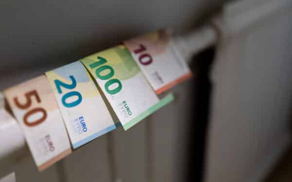 PVM lengvata – tik lašas jūroje: Energetikos ministras atskleidė, kas labiausiai išpūtė  šildymo sąskaitas