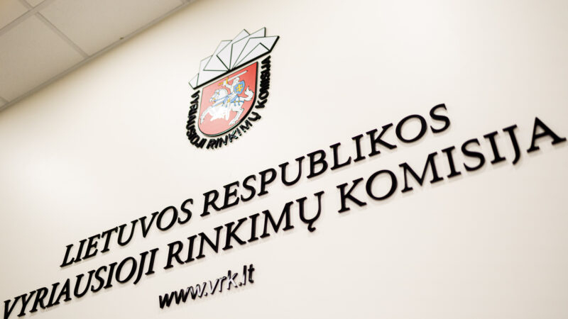 Po viešų abejonių – institucijų dėmesys „Nemuno aušros“ pinigų srautams: VRK patvirtino pradėjusi vertinti naują informaciją