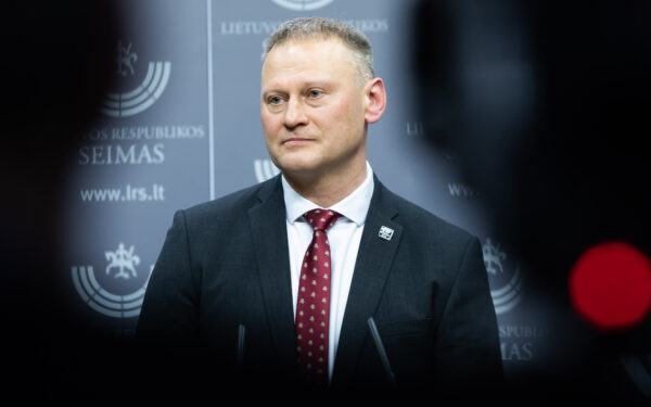 Epsteino byla Lietuvoje įgauna pagreitį, bet saugumas dar neįsitraukė: VSD laukia nuošalyje