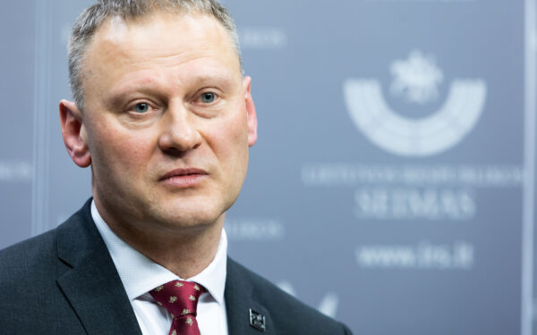 Konservatorių siūlymas riboti rusų ir baltarusų balsavimo teises kelia audrą: saugumas susilaiko nuo vertinimų