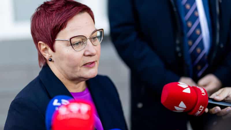 Australijos keliu žengia ir Lietuva? Siūloma uždrausti socialinius tinklus jaunesniems nei 16 m.