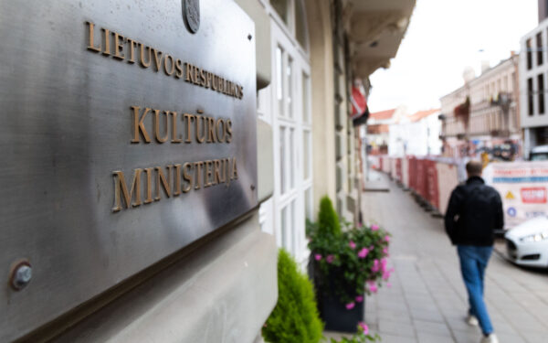 Lietuva imasi sisteminių veiksmų: bus rengiamas kovos su dezinformacija dokumentas