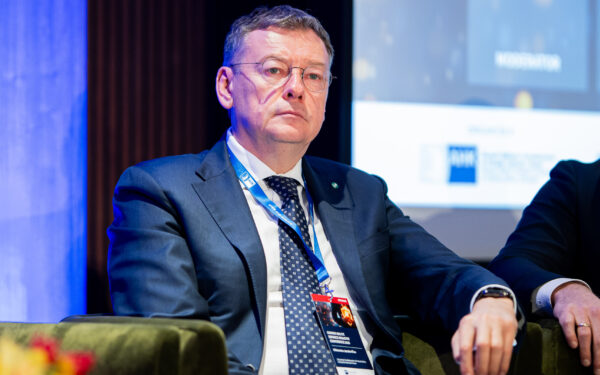 Ekonomikos augimas džiugina, bet užkulisiuose kaupiasi rizikos: ar augame teisingai?