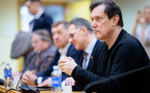 Naujas konfliktas Seime: konservatoriai žada registruoti alternatyvų LRT įstatymo projektą