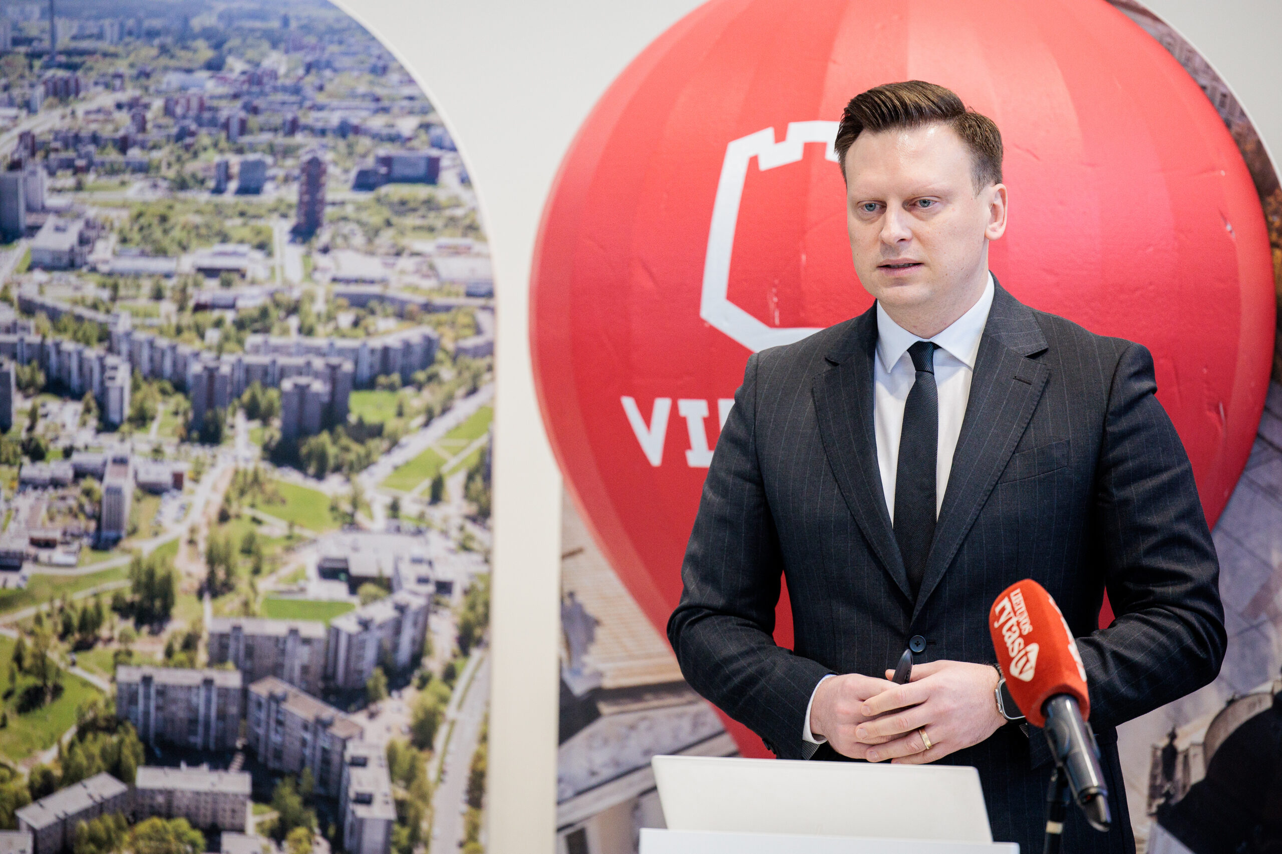 Vilniaus meras kreipėsi į NSGK: siūlo plėsti į Lietuvą neįleidžiamų asmenų sąrašą