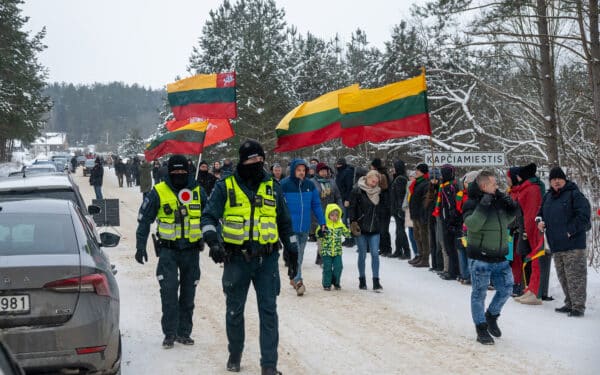 Poligonai ir toliau skaldo regioną: bendruomenė reikalauja stabdyti procesus