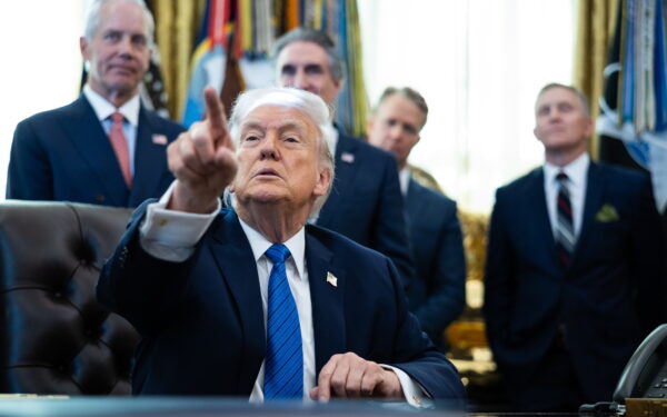 Trumpas ir vėl kursto aistras – naujas jo paviešintas įrašas sukėlė pasipiktinimą