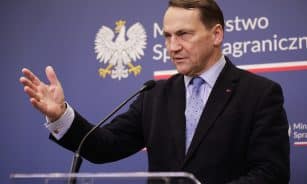 Sikorskis: Vokietija ir Prancūzija per mažos Europai valdyti. EPA-ELTA