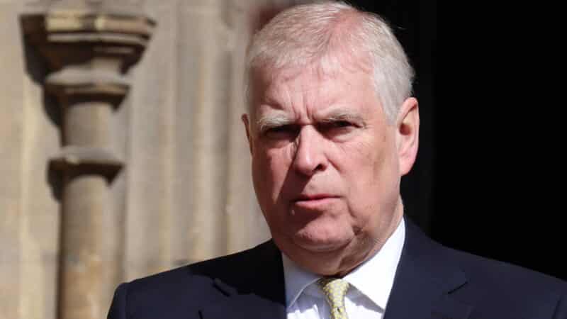 Skandalas Jungtinėje Karalystėje: suimtas buvęs princas Andrew, policija atlieka kratas