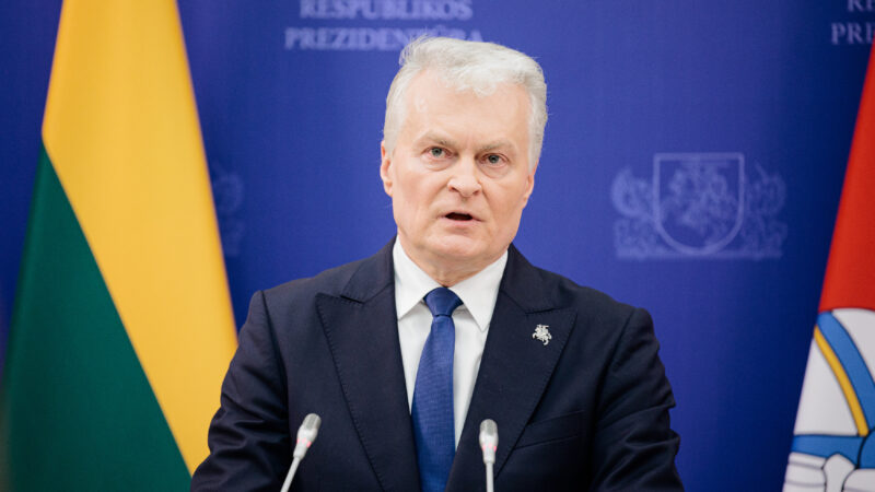 Lietuva didina paramą: milijonai gynybai ir moderni ginkluotė Ukrainai