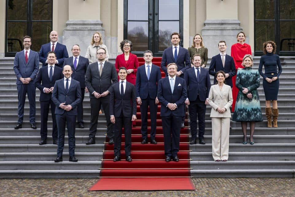 Prisaikdinta nauja Nyderlandų vyriausybė, jai vadovaus centristas Jettenas. EPA-ELTA