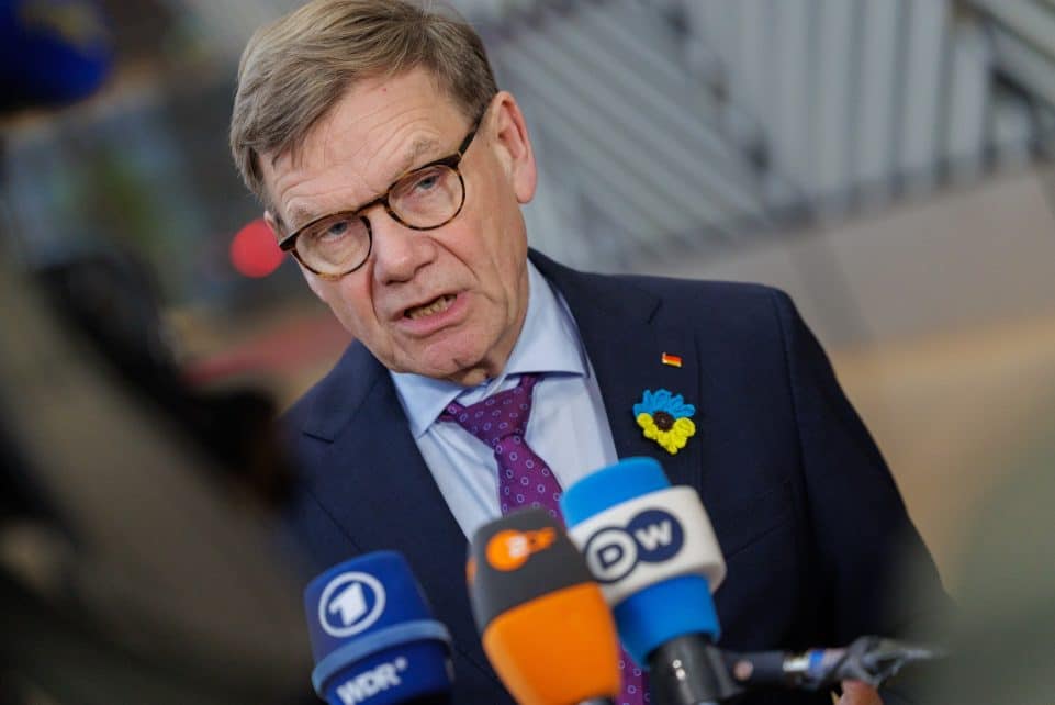 Wadephulas kritikuoja Vengriją dėl tolesnės ES pagalbos Ukrainai blokavimo. EPA-ELTA