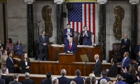 Metiniame pranešime apie padėtį šalyje Trumpas bandė atkurti prezidento autoritetą. EPA-ELTA