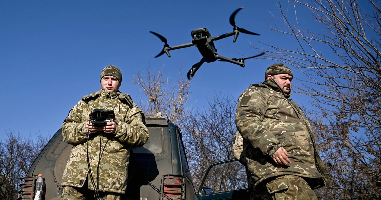 Rusija taikosi į studentus: spaudimas tapti dronų pilotais kelia vis daugiau klausimų