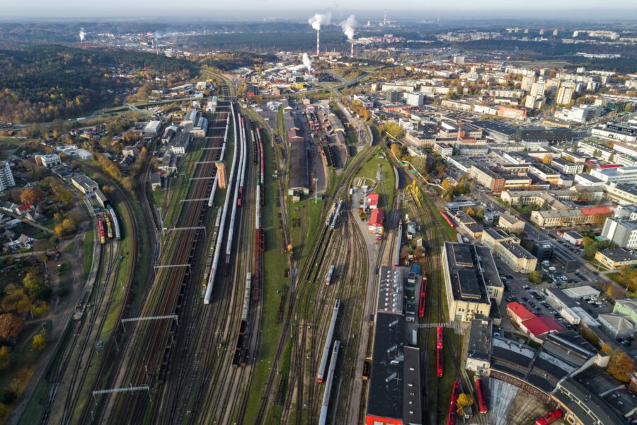 Rusiški geležinkelio bėgiai į Kaliningradą ministrui ne problema, pokyčių imtis neskubama