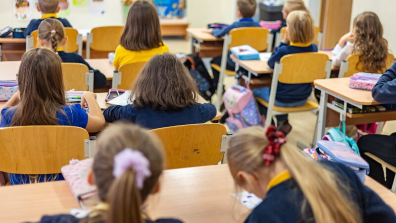 Vilnius imasi stiprinti lietuvių kalbos mokymą: pristatytas veiksmų planas „Drąsiai lietuviškai“