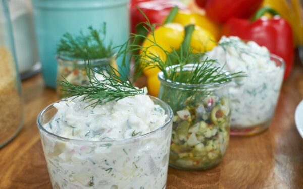 Visi prašys recepto: viena gudrybė silkę pavers tikra Didžiojo penktadienio puošmena