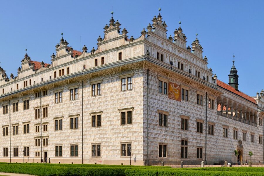 Unikalūs rūmai ir paslaptingas namas: šis miestas tapo „UNESCO” dalimi