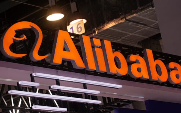 „Alibaba“ atleido trečdalį darbuotojų: juos pakeis naujas dirbtinis intelektas