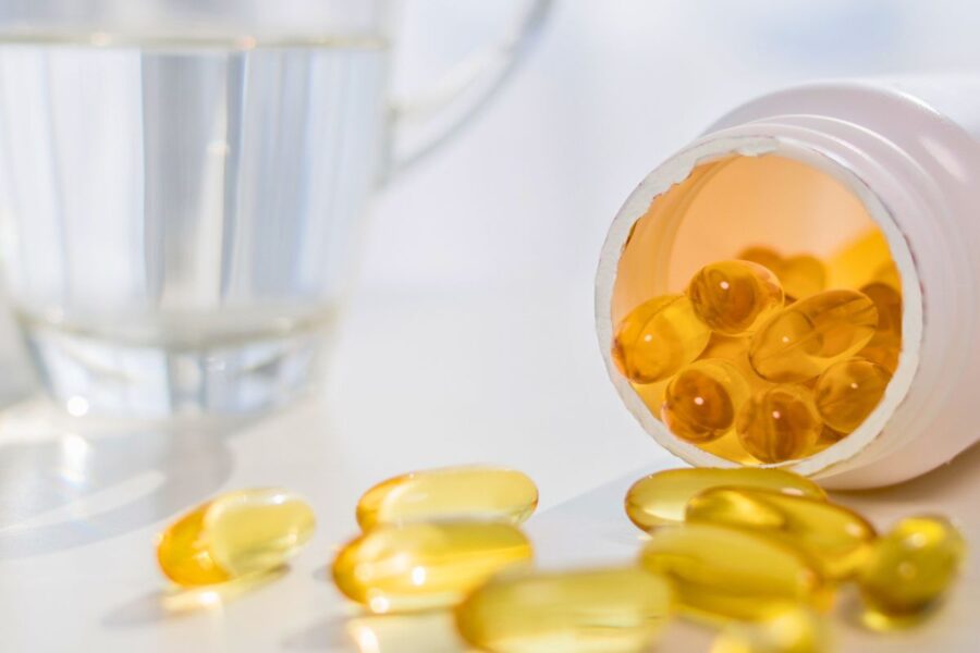 Geriate vitaminą D, bet naudos nėra? Gydytoja atskleidė priežastis, dėl ko kūnas neleidžia jo pasisavinti