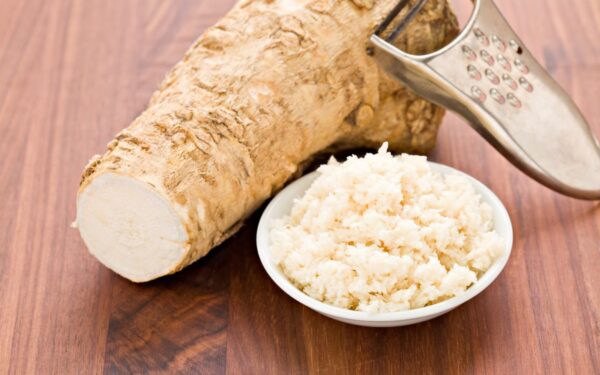 Ne tik Velykoms: sužinokite, kodėl šis aštrus šakniavaisis turėtų būti jūsų lėkštėje kasdien