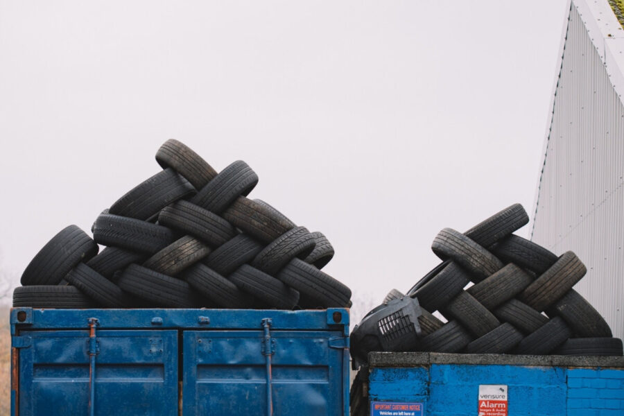 Padangų keitimo bumas: kur jas palikti nemokamai ir kaip išvengti baudų iki 6000 eurų