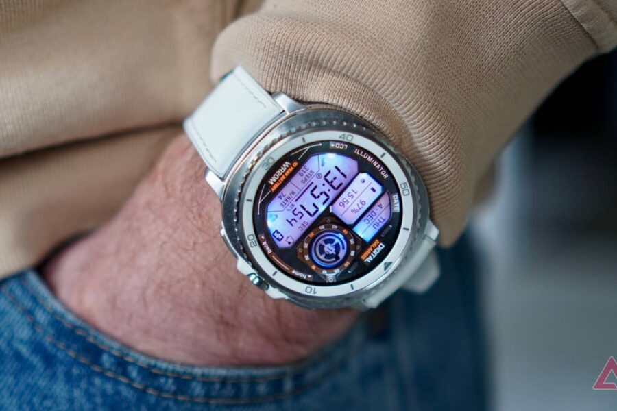 „Samsung“ paslaptis iškilo į viešumą: kokių naujovių sulauks „Galaxy Watch 9“?