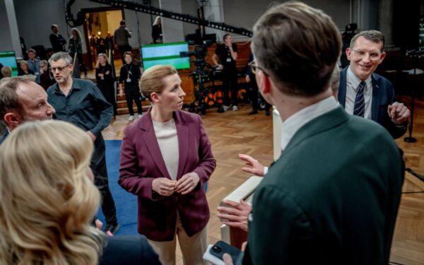 Danija renka parlamentą: po konflikto su Trumpu Frederiksen siekia dar vienos kadencijos