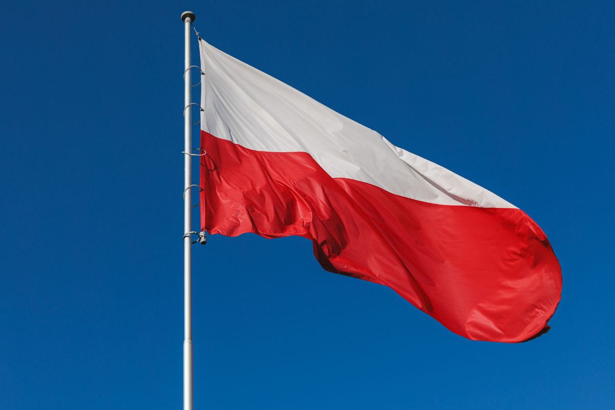 Lenkijoje – naujas politinis konfliktas: prezidentas vetavo milijardinę ES gynybos paskolą