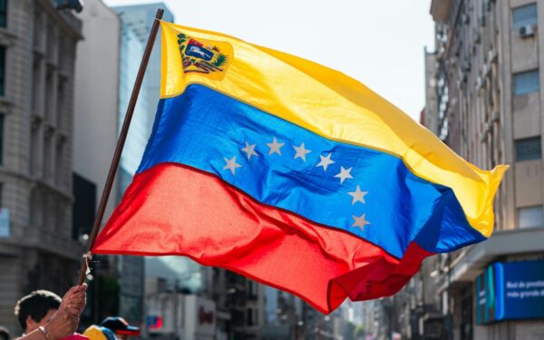 Venesuelos valdžioje – dideli pokyčiai: D. Rodriguez keičia visą kariuomenės vadovybę