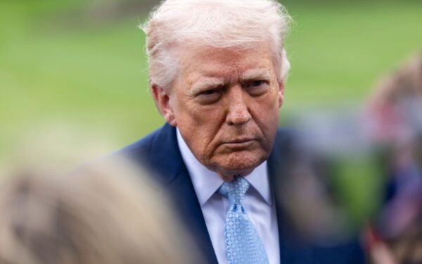 Po pažangos derybose Trumpas atideda atakas prieš Irano elektrines