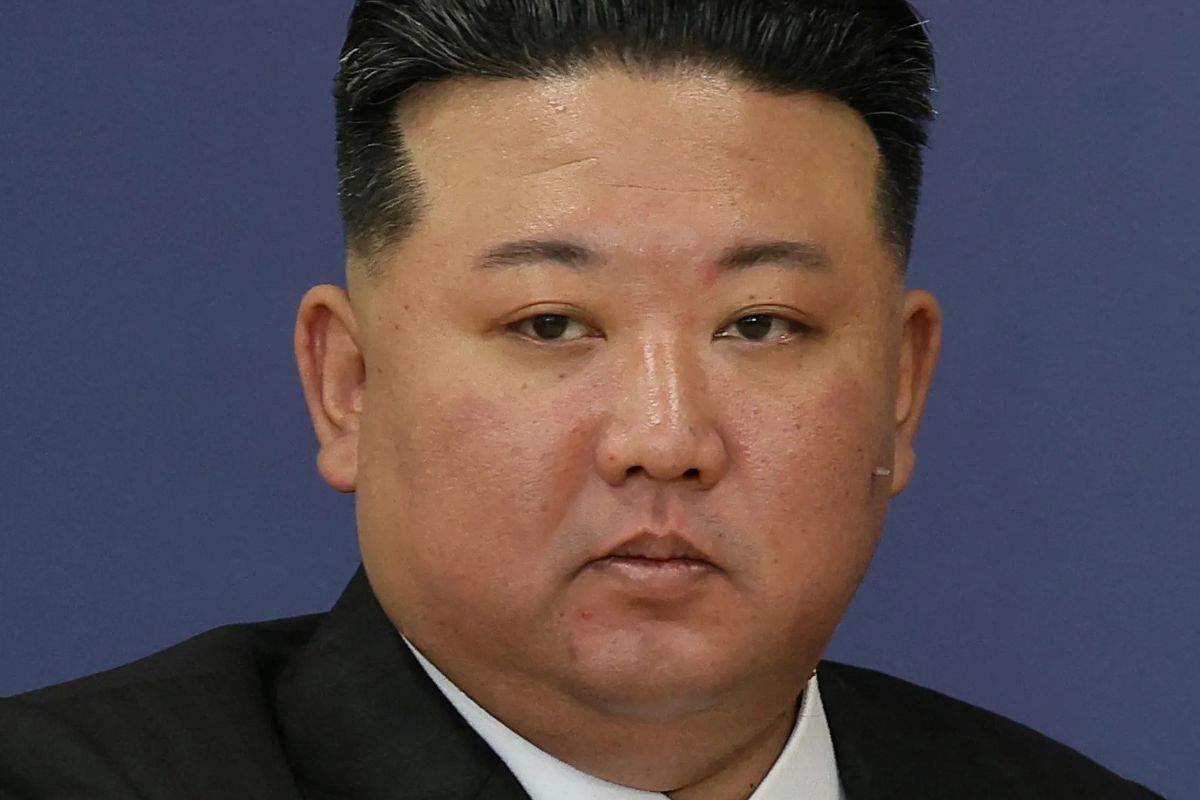 Kim Jong Unas siunčia aiškią žinutę: „visada remsime Rusiją“
