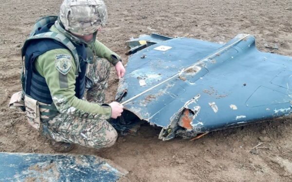 Vakarų Lenkijoje rastas neaiškios kilmės dronas: įtariama ankstesnė Rusijos provokacija