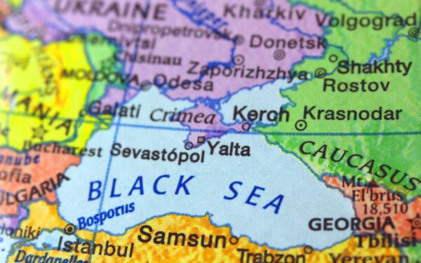 Juodojoje jūroje – pavojingas incidentas: užpultas Turkijos valdomas naftos tanklaivis