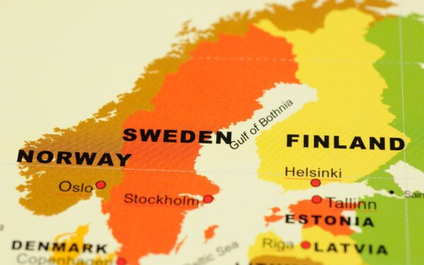 Sutrikimas tarp Suomijos ir Švedijos: pranešta apie „Fenno-Skan 2“ jungties gedimą