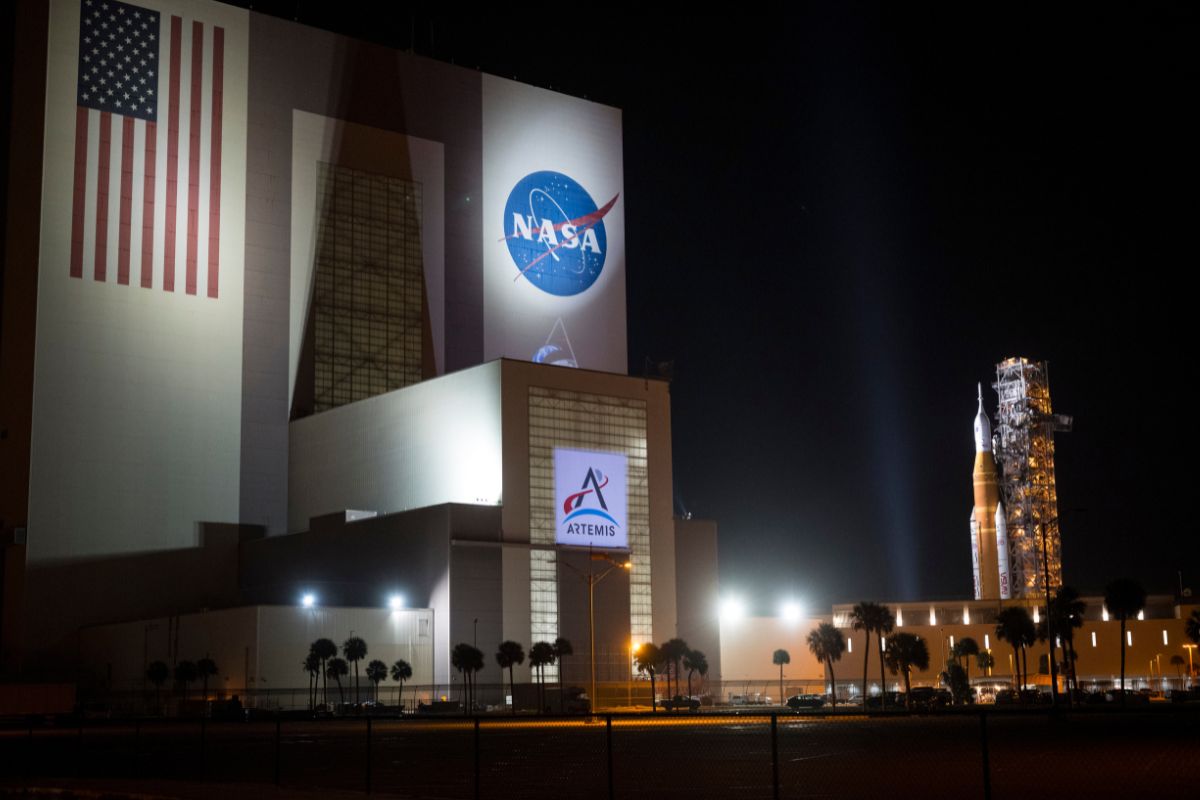 NASA grįžta į Mėnulį: naujoji „Artemis“ misija keičia viską, ką žinojome apie kosmosą