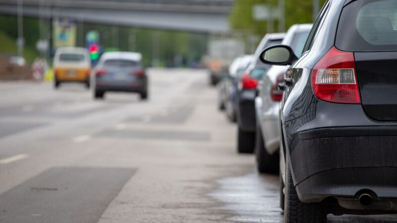 Dėmesio vairuotojams: keičiasi mokėjimo už parkavimą tvarka trijose vietose, pasitikrinkite zonas