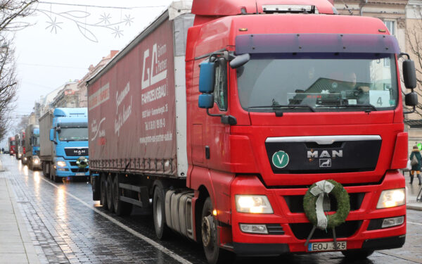 Pirmieji vilkikai grįžta iš Baltarusijos: per parą užfiksuoti jau 33