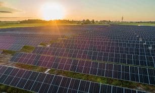 „Green Genius“ saulės elektrinė Žeimiuose. „Green Genius“ nuotr.