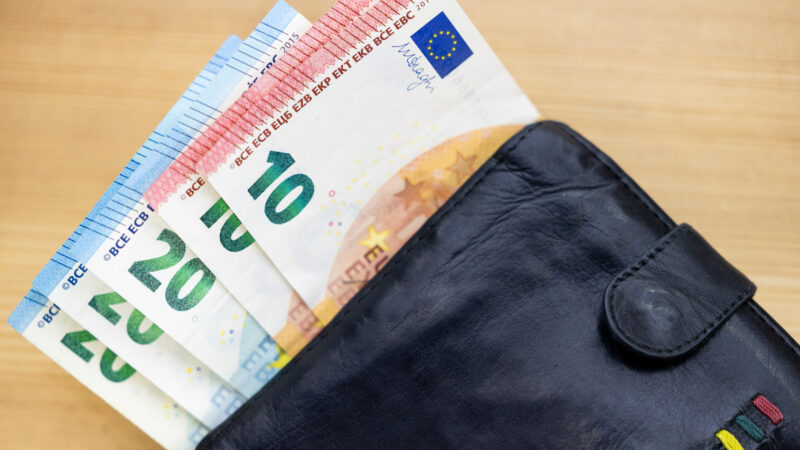 Liūdnos žinios gyventojams: už šias paslaugas teks mokėti gerokai daugiau