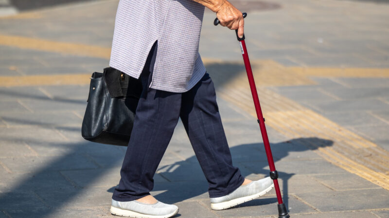 Senėjimo iššūkiai gilėja: Lietuvoje trūksta sprendimų vyresnių žmonių problemoms