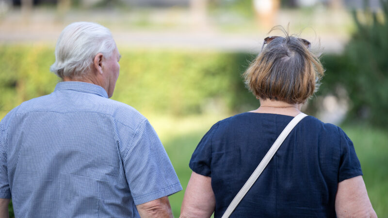 Auditas atskleidė spragas: savivaldybėse dalis senjorų lieka be reikalingos pagalbos