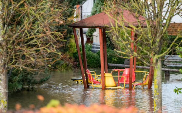 Šilutės rajone intensyviai kyla vanduo: savivaldybė rengiasi skelbti ekstremalią situaciją