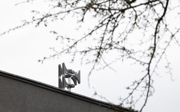 Svarbi žinia gyventojams: vienu metu kauks sirenos ir skambės telefonai, paaiškino kas vyks ketvirtadienį