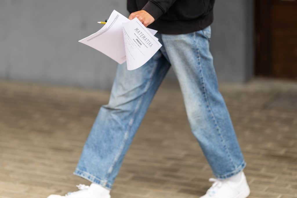 Abiturientai po valstybinio matematikos egzamino. ELTA / Žygimantas Gedvila